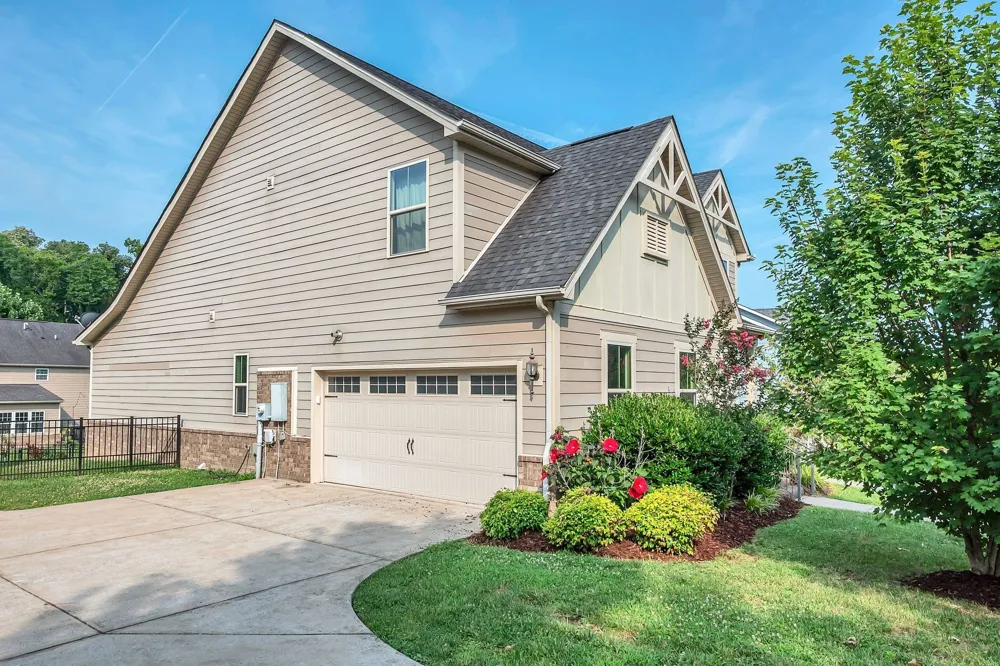 8010 Brookpark Ave Franklin, TN 37064