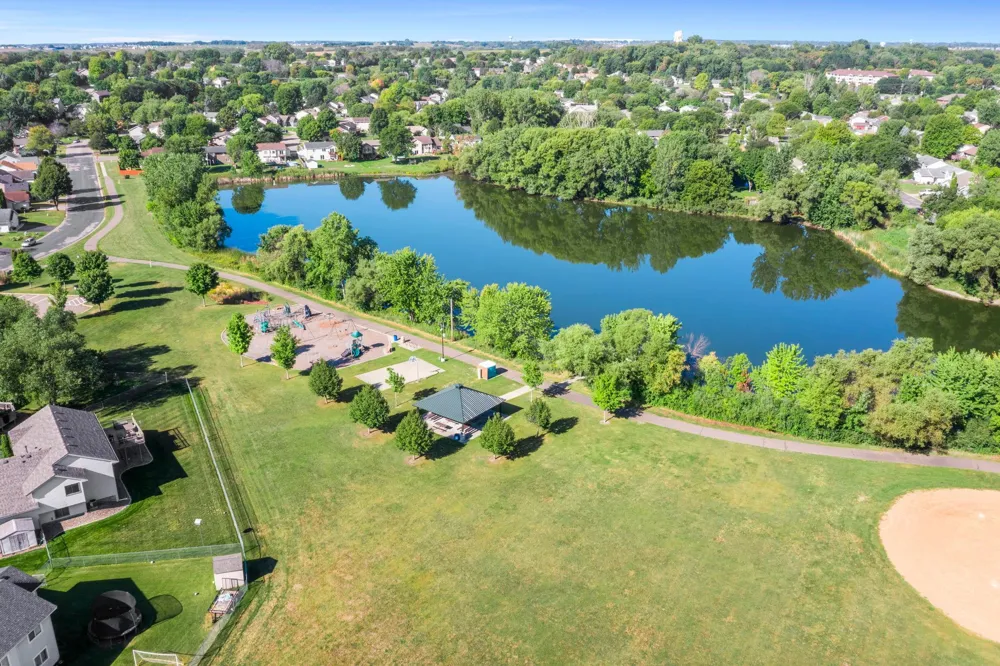 18691 Dylan Drive Farmington, MN 55024