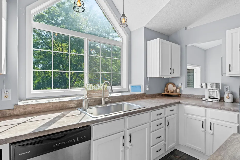 18691 Dylan Drive Farmington, MN 55024