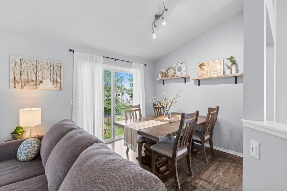 18691 Dylan Drive Farmington, MN 55024