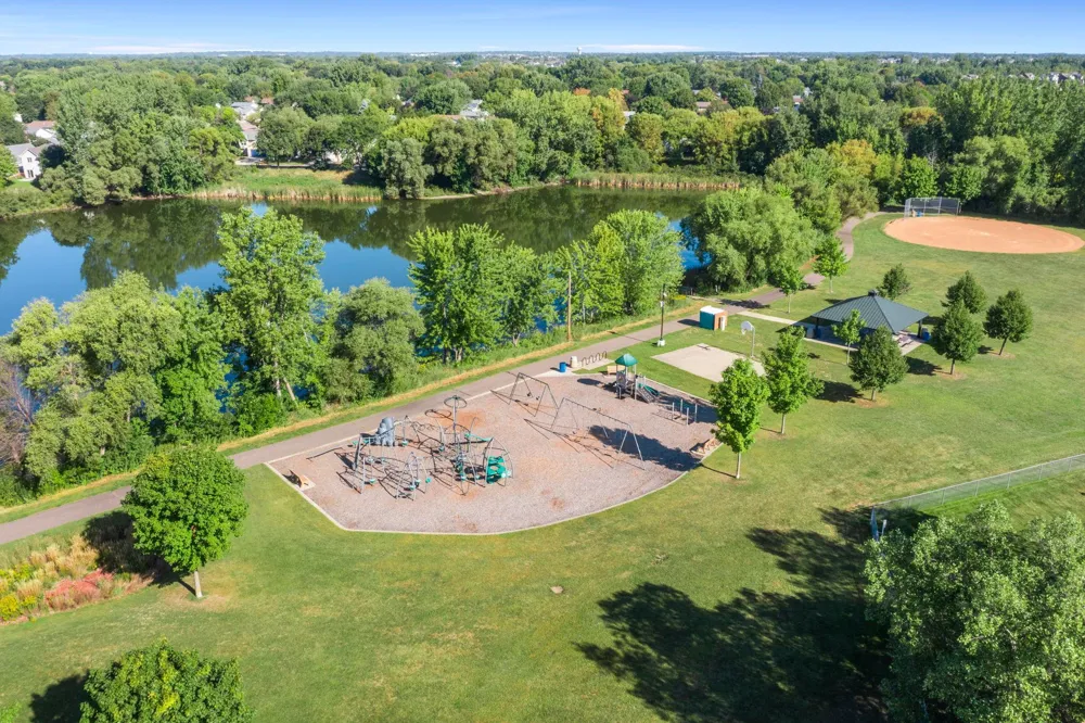 18691 Dylan Drive Farmington, MN 55024