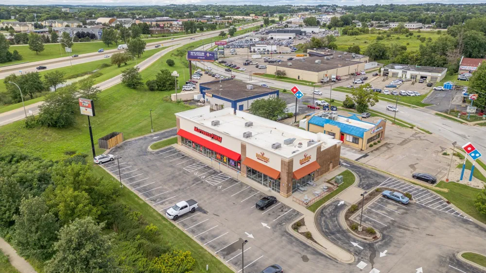 4107 E Frontage Road NW Rochester, MN 55901