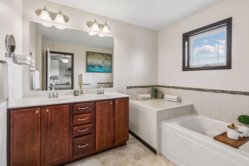 1226 Vernon Drive Carver, MN 55315