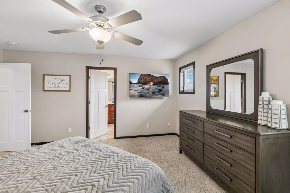 1226 Vernon Drive Carver, MN 55315
