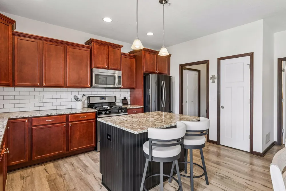 1226 Vernon Drive Carver, MN 55315