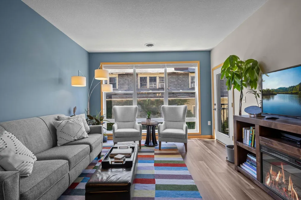 301 Oak Grove Street #308 Minneapolis, MN 55403