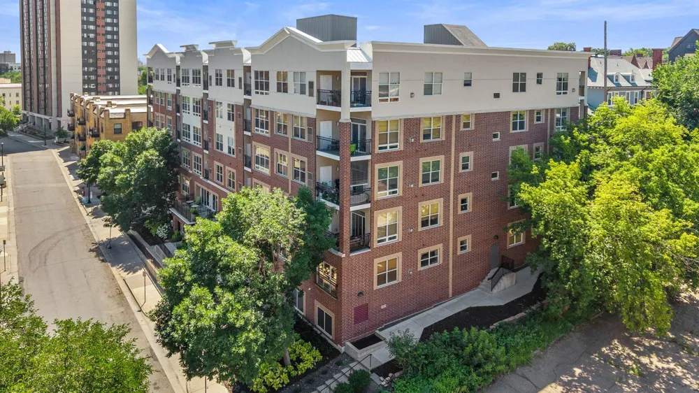 301 Oak Grove Street #308 Minneapolis, MN 55403