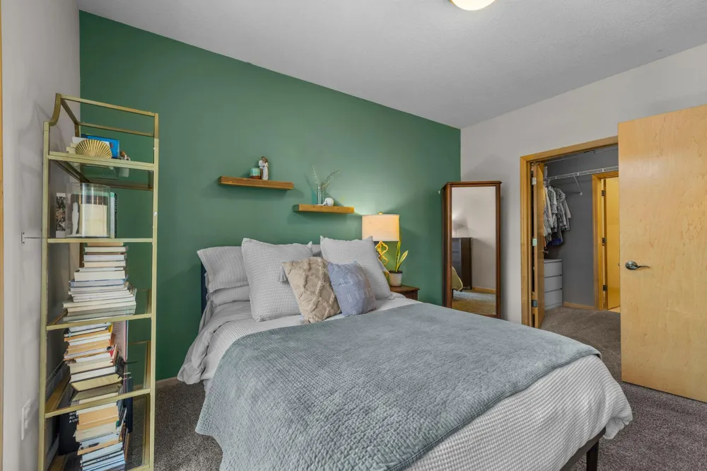 301 Oak Grove Street #308 Minneapolis, MN 55403