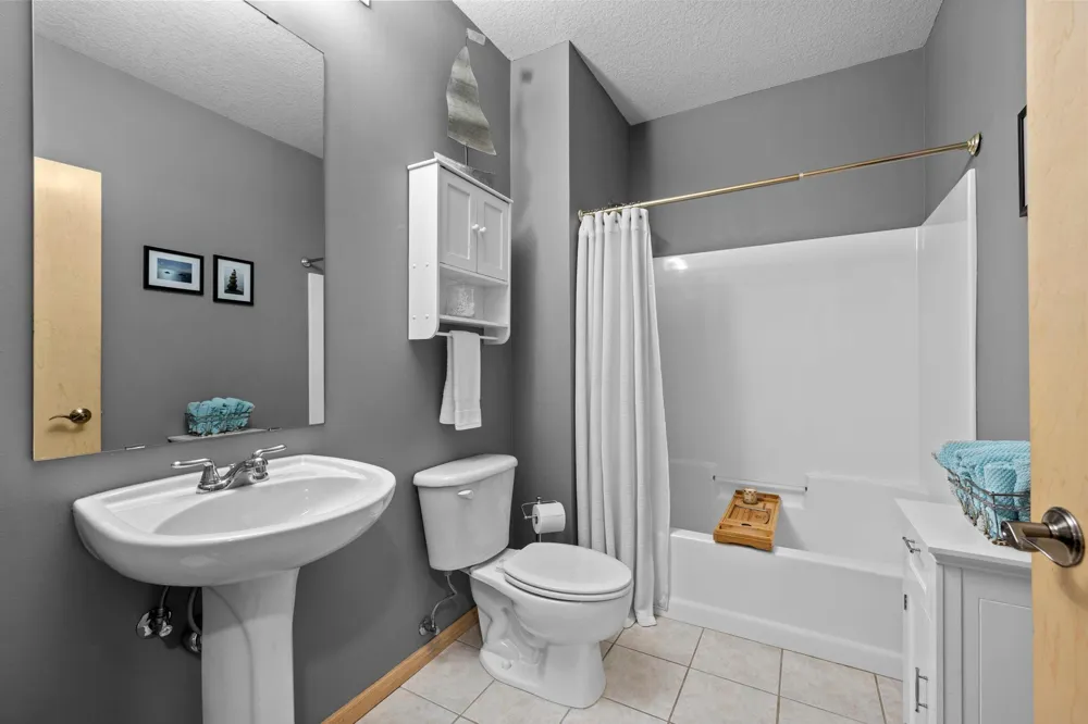 301 Oak Grove Street #308 Minneapolis, MN 55403