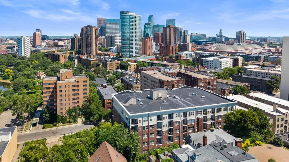301 Oak Grove Street #308 Minneapolis, MN 55403