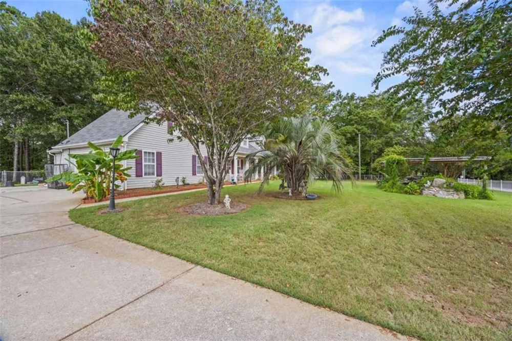 1231 Snapping Shoals Road McDonough, GA 30252