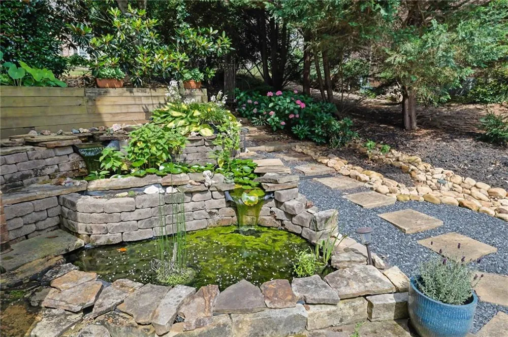 6293 Fernstone Trail NW Acworth, GA 30101