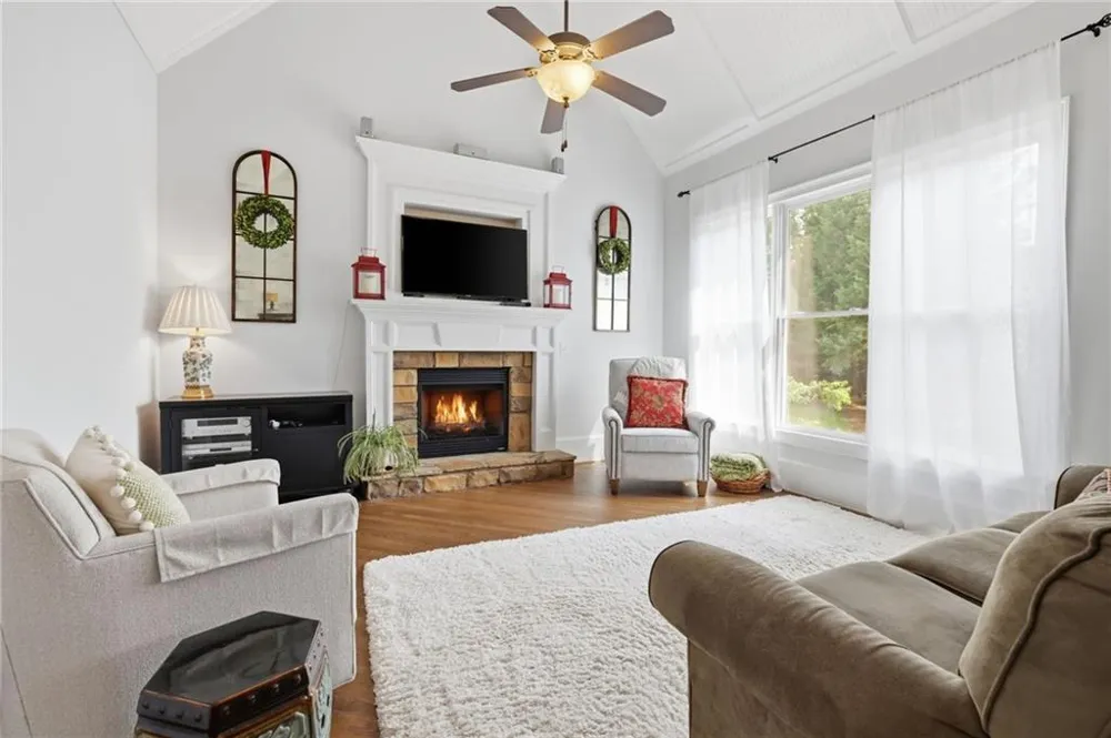 6293 Fernstone Trail NW Acworth, GA 30101