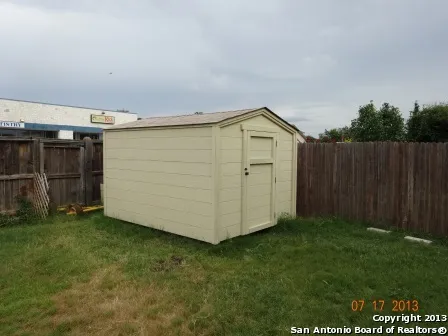 8222 Maloy Manor San Antonio, TX 78250
