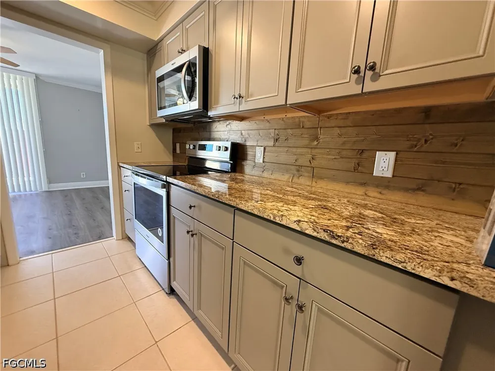 Address Not Shown Cape Coral, FL 33904