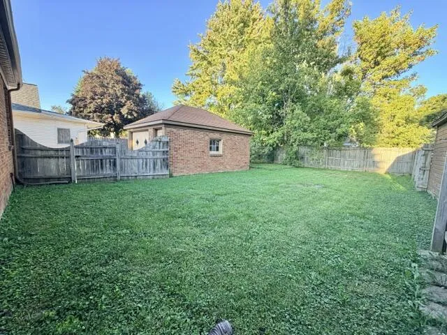 2240 Avon Street Saginaw, MI 48602