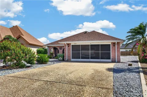 802 Lake View Drive
