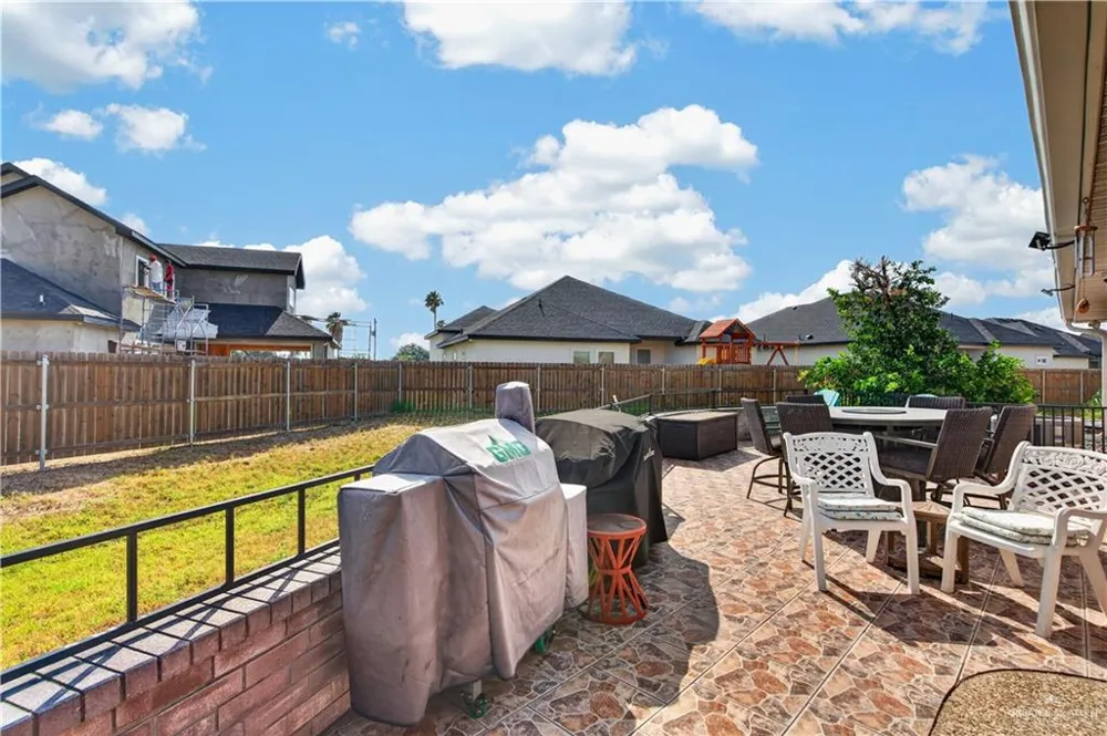 802 Lake View Drive Mission, TX 78572