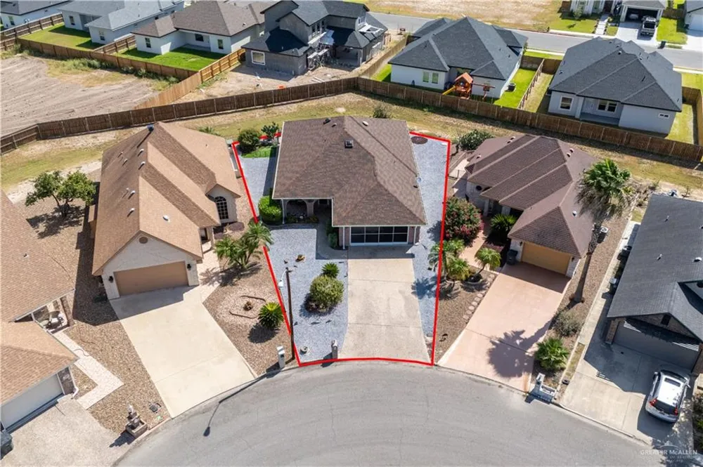 802 Lake View Drive Mission, TX 78572