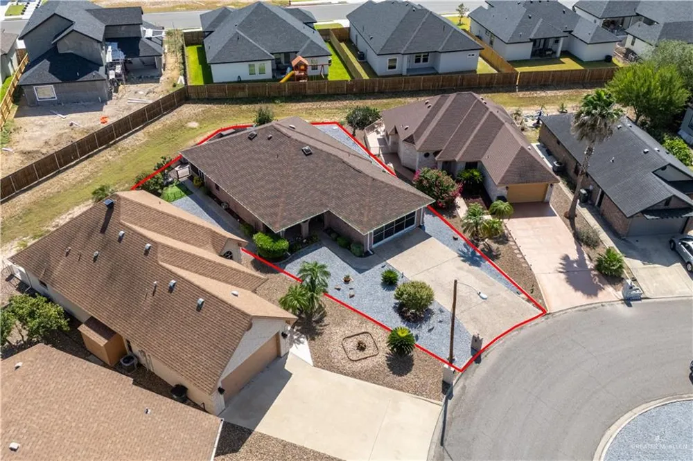 802 Lake View Drive Mission, TX 78572