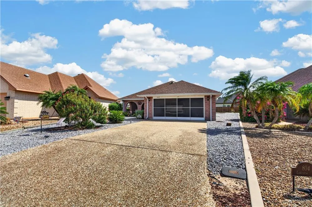 802 Lake View Drive Mission, TX 78572