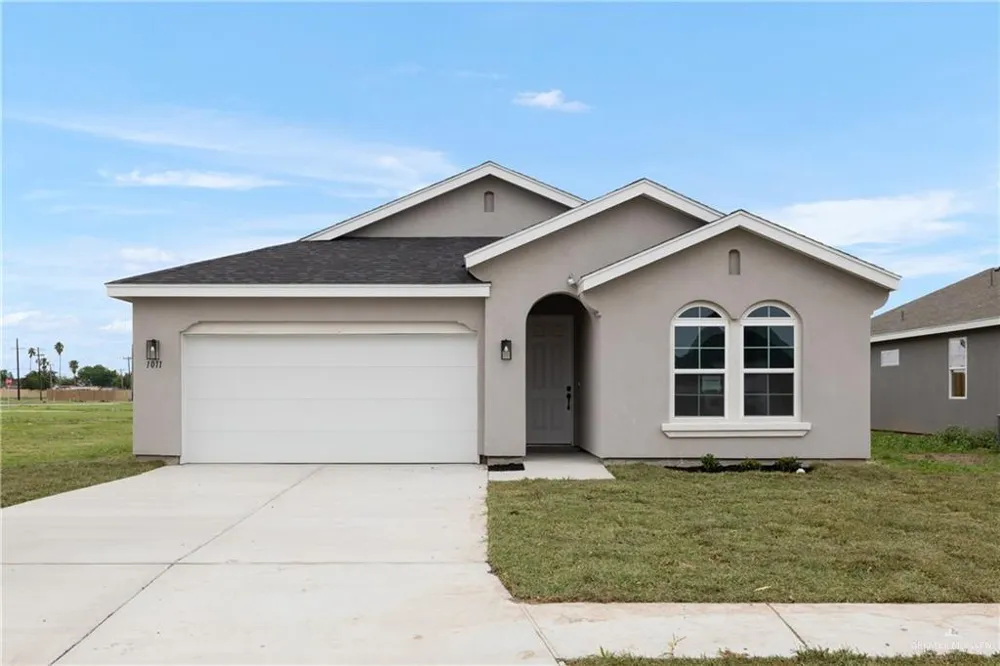 300 W Landon Street W Edinburg, TX 78539