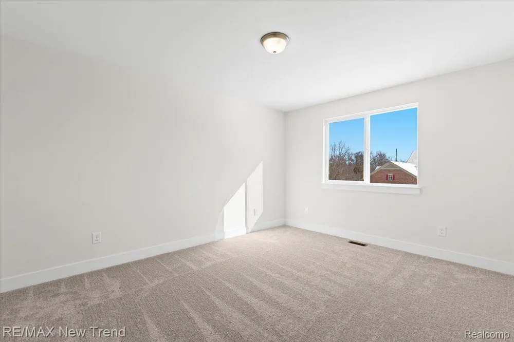 8511 JOSEPH STREET Commerce Charter Township, MI 48382