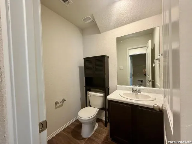 4018 Winterfell Converse, TX 78109