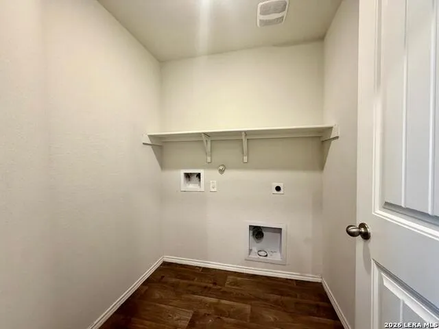 4018 Winterfell Converse, TX 78109
