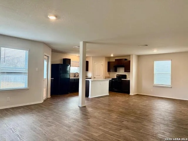 4018 Winterfell Converse, TX 78109