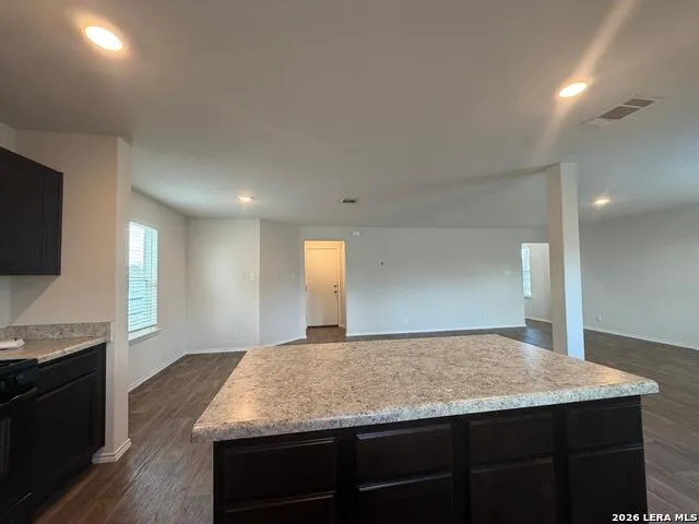 4018 Winterfell Converse, TX 78109