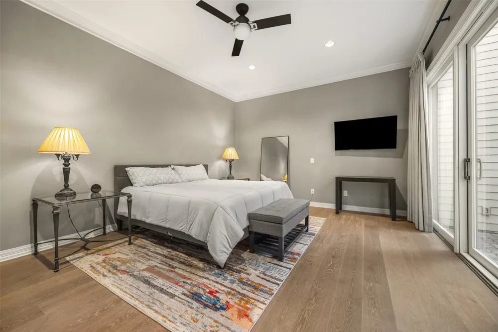 13715 Creekside Place Dallas, TX 75240