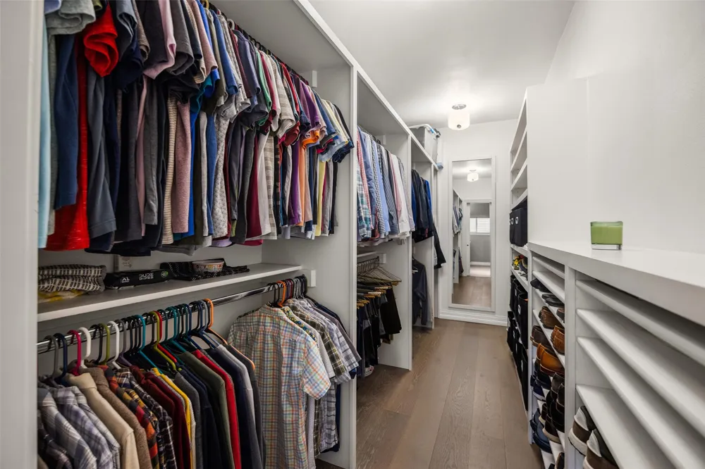 13715 Creekside Place Dallas, TX 75240
