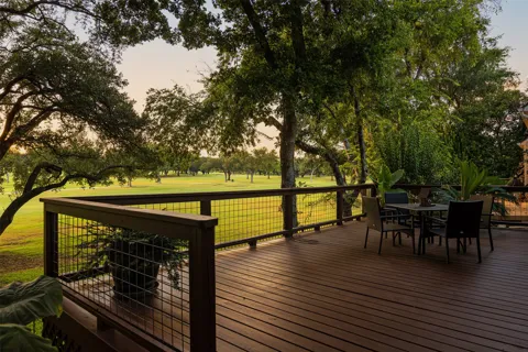13715 Creekside Place