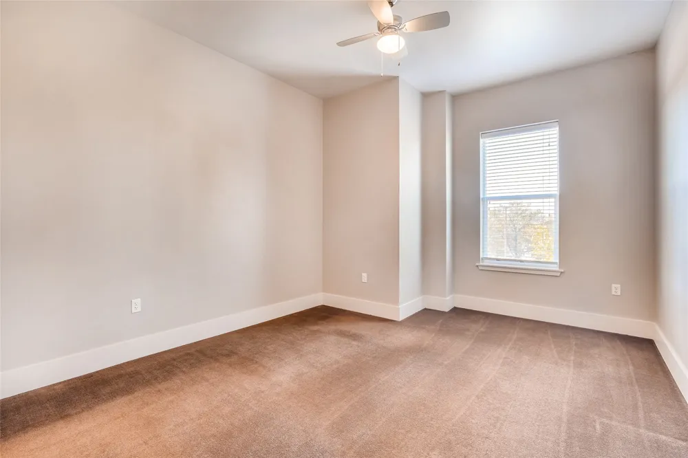 1000 Lipscomb Street #304 Fort Worth, TX 76104