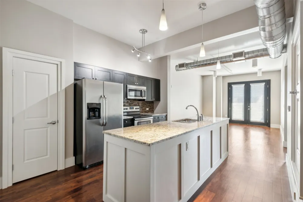 1000 Lipscomb Street #304 Fort Worth, TX 76104