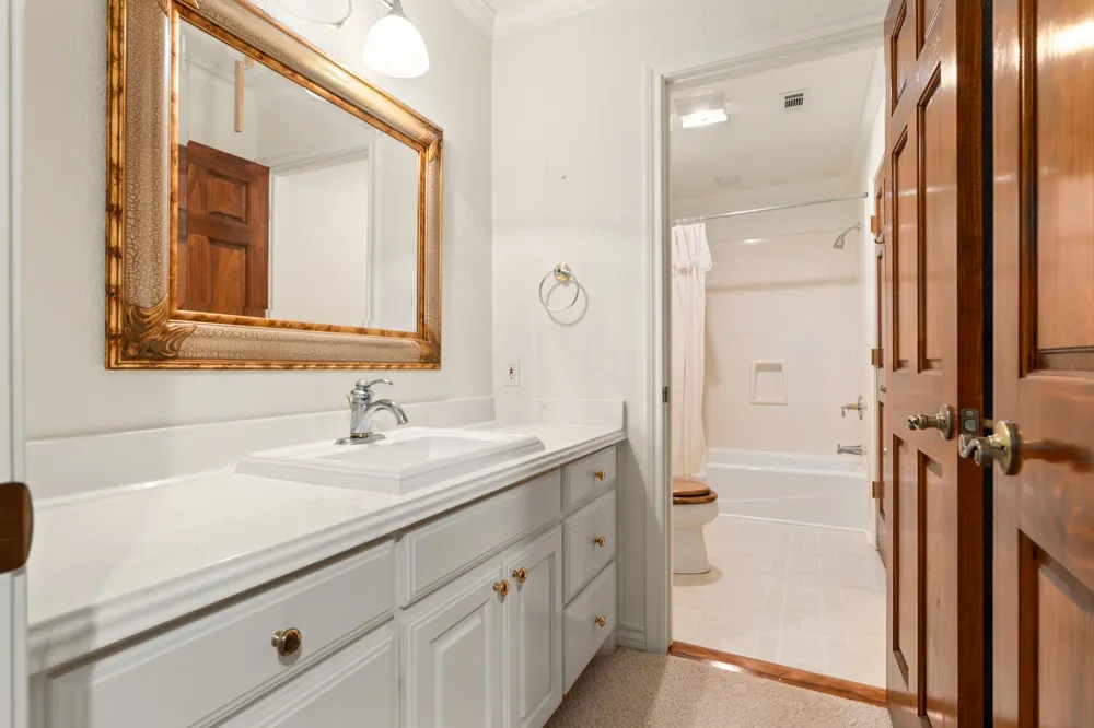 664 Fm 182 Clifton, TX 76634