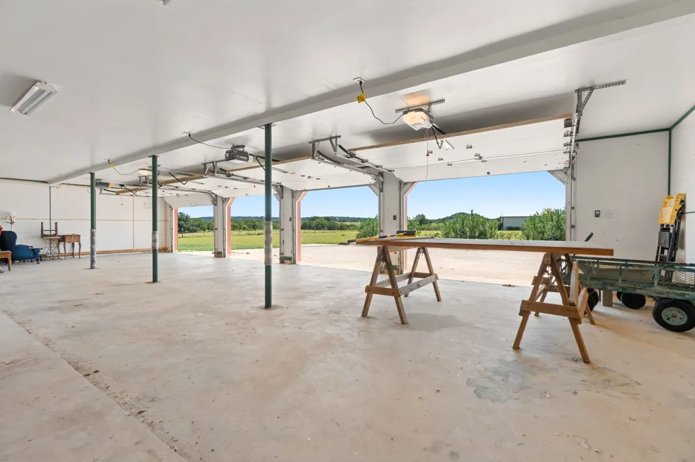 664 Fm 182 Clifton, TX 76634