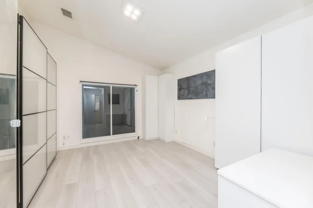 2714 Chenevert Street Houston, TX 77004