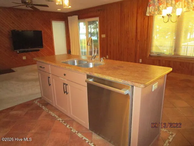 1217 Little River Drive Elizabeth City, NC 27909