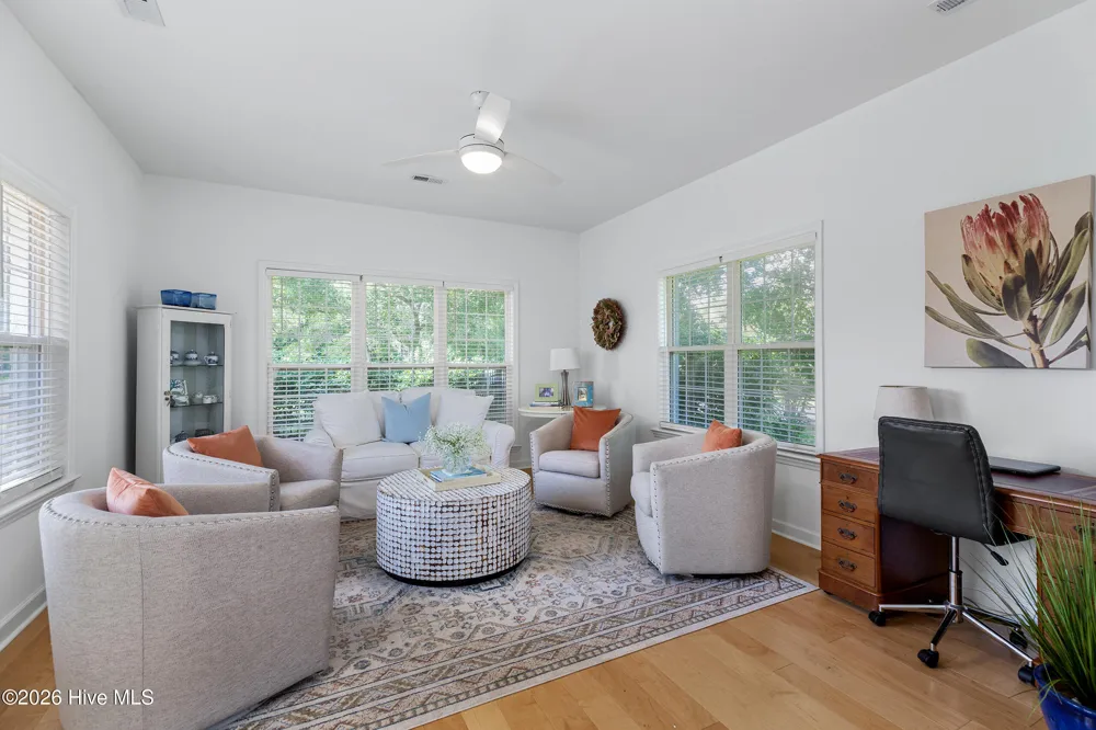 800 Fox Ridge Lane Wilmington, NC 28405