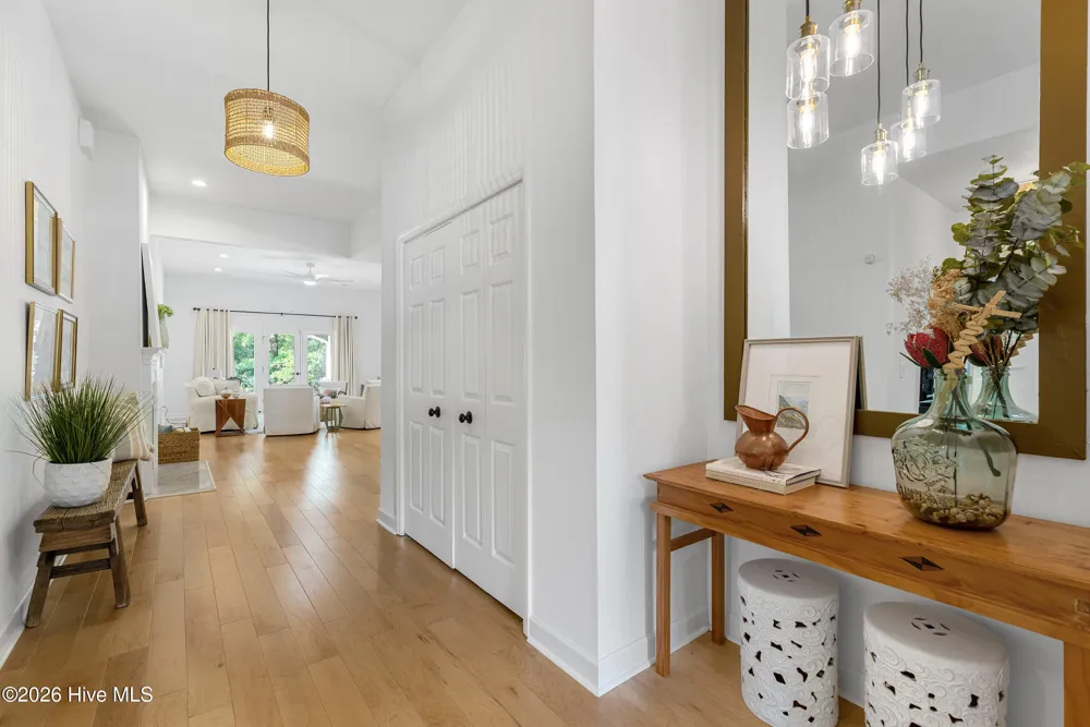 800 Fox Ridge Lane Wilmington, NC 28405