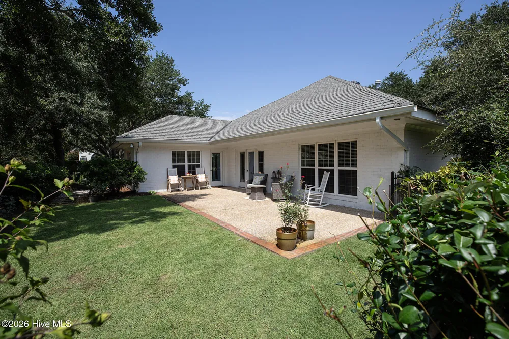 800 Fox Ridge Lane Wilmington, NC 28405