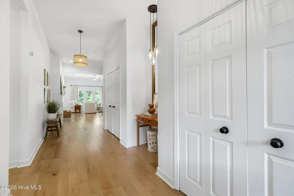800 Fox Ridge Lane Wilmington, NC 28405