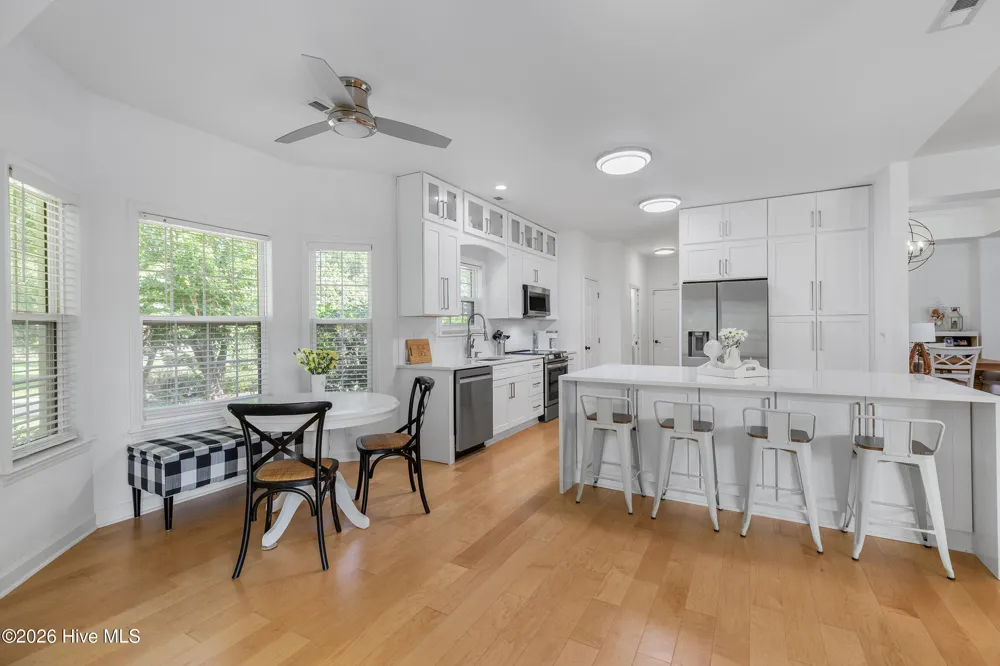 800 Fox Ridge Lane Wilmington, NC 28405