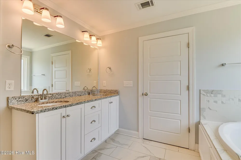 4152 Knollcrest Circle Martinez, GA 30907
