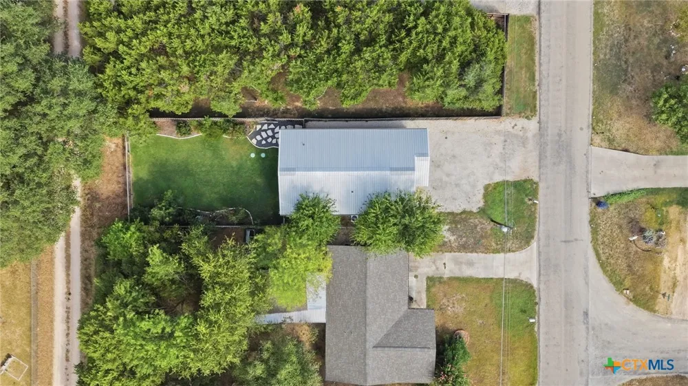 464 Pecan Row Canyon Lake, TX 78132