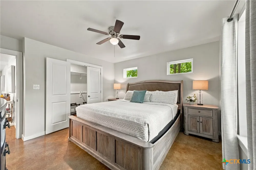 464 Pecan Row Canyon Lake, TX 78132