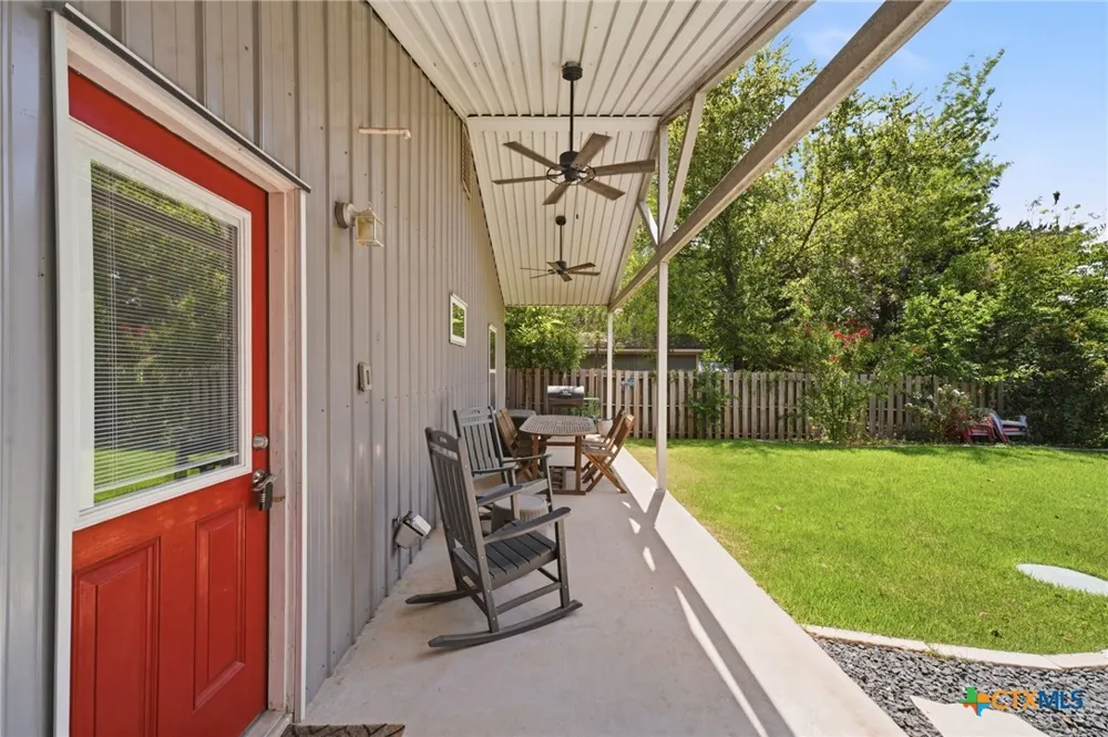 464 Pecan Row Canyon Lake, TX 78132