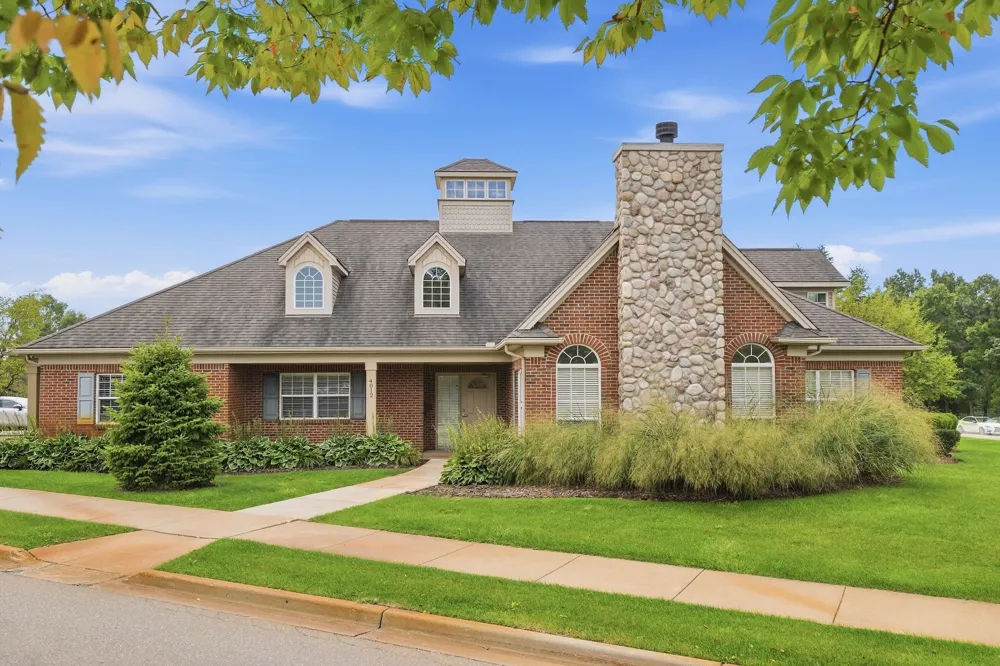 4122 Ash Tree Lane Oceola Township, MI 48843